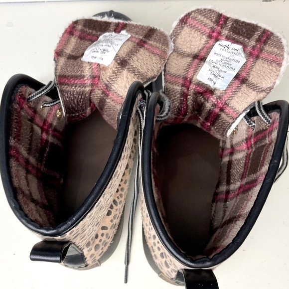 SIMPLY SOUTHERN Women's Tan Black Leopard Lace Up Rain Snow Duck Boots Size 7 - Picture 7 of 16